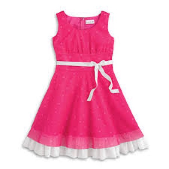 AMERICAN GIRL
Heart Dress - Picture 3 of 8